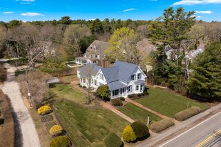 Photo of 689 Main Street Cotuit, MA 02635