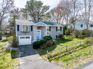 Photo of real estate for sale located at 99 Heritage Lane Chatham, MA 02633