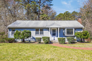 Photo of 11 Acorn Road East Dennis, MA 02641