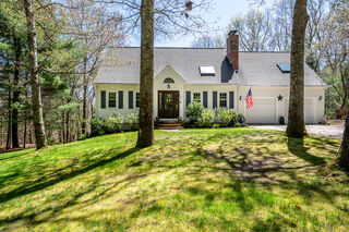Photo of 228 Whistleberry Drive Marstons Mills, MA 02648