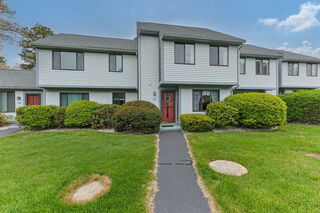 Photo of real estate for sale located at 146 Crescent Lane Brewster, MA 02631