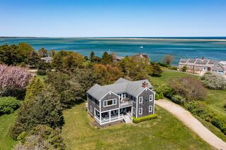 Photo of real estate for sale located at 35 Whistler Lane Chatham, MA 02633