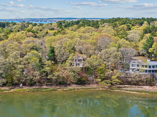 Photo of 10 Quamhasset Road Buzzards Bay, MA 02532