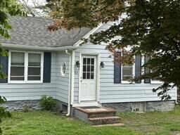 Photo of real estate for sale located at 93 Fairven Road Mattapoisett, MA 02739