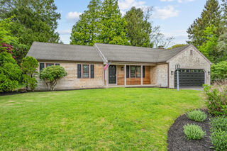 Photo of real estate for sale located at 290 Riverview Lane Centerville, MA 02632