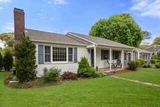 Photo of real estate for sale located at 6 Harrington Way Hyannis, MA 02601