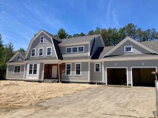 Photo of real estate for sale located at 6 Willow Circle Mashpee, MA 02649