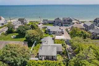 Photo of real estate for sale located at 5 Highland Lane Harwich Port, MA 02646
