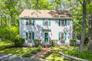 Photo of 1441 Old Post Road Marstons Mills, MA 02648