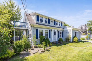 Photo of real estate for sale located at 281 Gosnold Street Hyannis, MA 02601