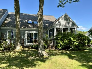 Photo of real estate for sale located at 3 Mayfair Court Mashpee, MA 02649