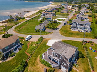 Photo of real estate for sale located at 17 Bucks Lane Chatham, MA 02633