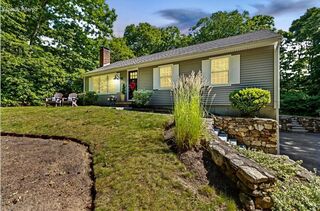Photo of 15 Surrey Lane Sandwich Village, MA 02563