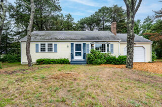 Photo of 176 Village Lane Wellfleet, MA 02667