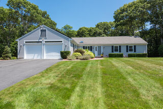 Photo of 72 Trumbull Road East Falmouth, MA 02536