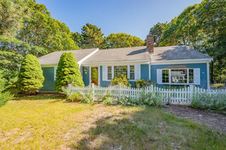Photo of real estate for sale located at 40 Horseshoe Way Brewster, MA 02631