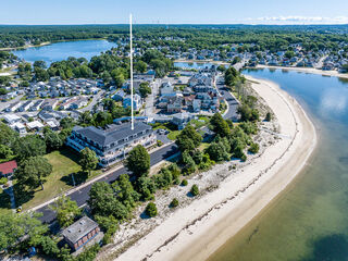 Photo of 185 Onset Avenue Wareham, MA 02558