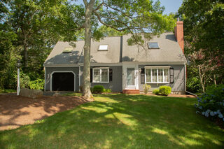 Photo of real estate for sale located at 28 Appaloosa Way Marstons Mills, MA 02648