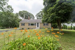 Photo of 7 Arbeta Road Hyannis, MA 02601