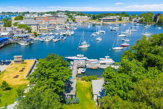 Photo of 14 School Street Woods Hole, MA 02543