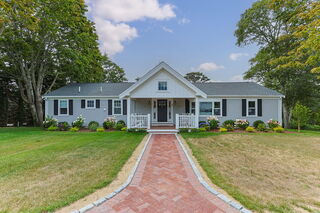 Photo of 93 Orleans Road Chatham, MA 02633