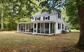 Photo of 428 Main Street Cotuit, MA 02635