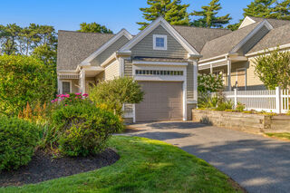 Photo of 5 Sea Knoll Court Bourne, MA 02532