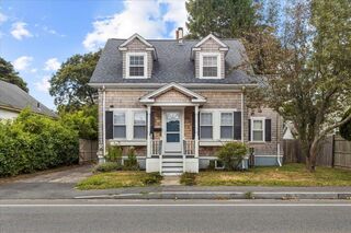 Photo of 321 Winter Street Hyannis, MA 02601