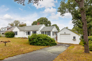 Photo of 12 Cross Street Dennis Port, MA 02639