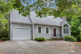 Photo of 362 Quinaquisset Avenue Mashpee, MA 02649