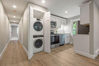 Photo of 1029 Iyannough Road Hyannis, MA 02601