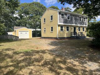 Photo of 174 Barlows Landing Road Pocasset, MA 02559