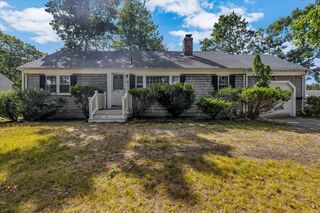 Photo of 199 Hamden Circle Hyannis, MA 02601
