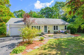 Photo of 84 Harlow Road Sandwich Village, MA 02563