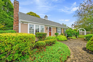 Photo of 342 Sea Street Hyannis, MA 02601