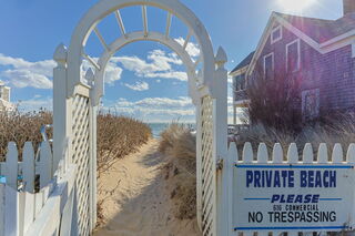 Photo of 616 Commercial Street Provincetown, MA 02657