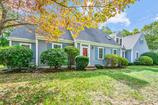 Photo of 9 Crestview Dr Extension Sandwich Village, MA 02563