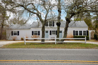 Photo of 78 Upper County Road Dennis Village, MA 02638