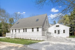 Photo of 71 Netock Ave Oak Bluffs, MA 02557