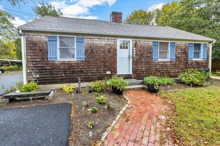 Photo of real estate for sale located at 1028 Old Falmouth Road Marstons Mills, MA 02648