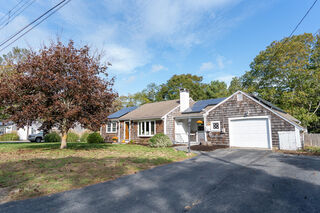 Photo of real estate for sale located at 97 Captain Bacon Road South Yarmouth, MA 02664