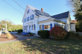 Photo of 467 Main Street West Dennis, MA 02670