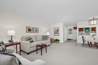55 Old Colony Way Image