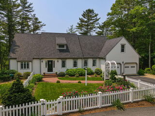 4 Canterbury Lane Image