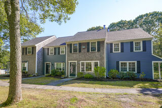 16 Woodview Drive Image